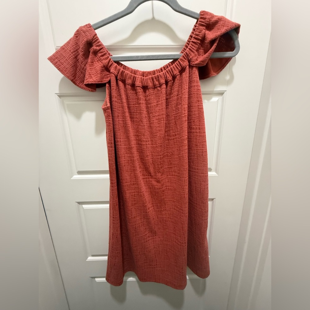 Madewell. Texture & Thread, Off-Shoulder, Rust Button Front Mini Dress. Small - Picture 5 of 11